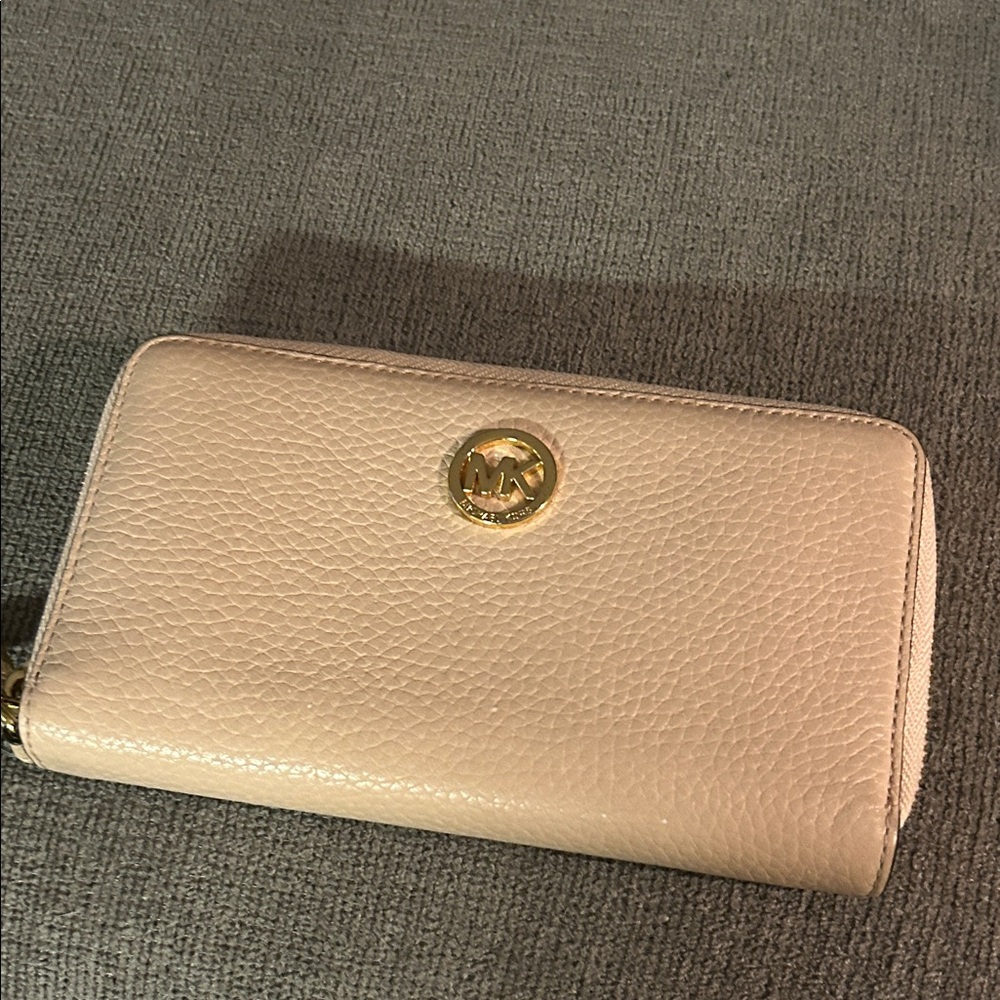 Michael Kors Cream Leather Wallet with Gold Accent